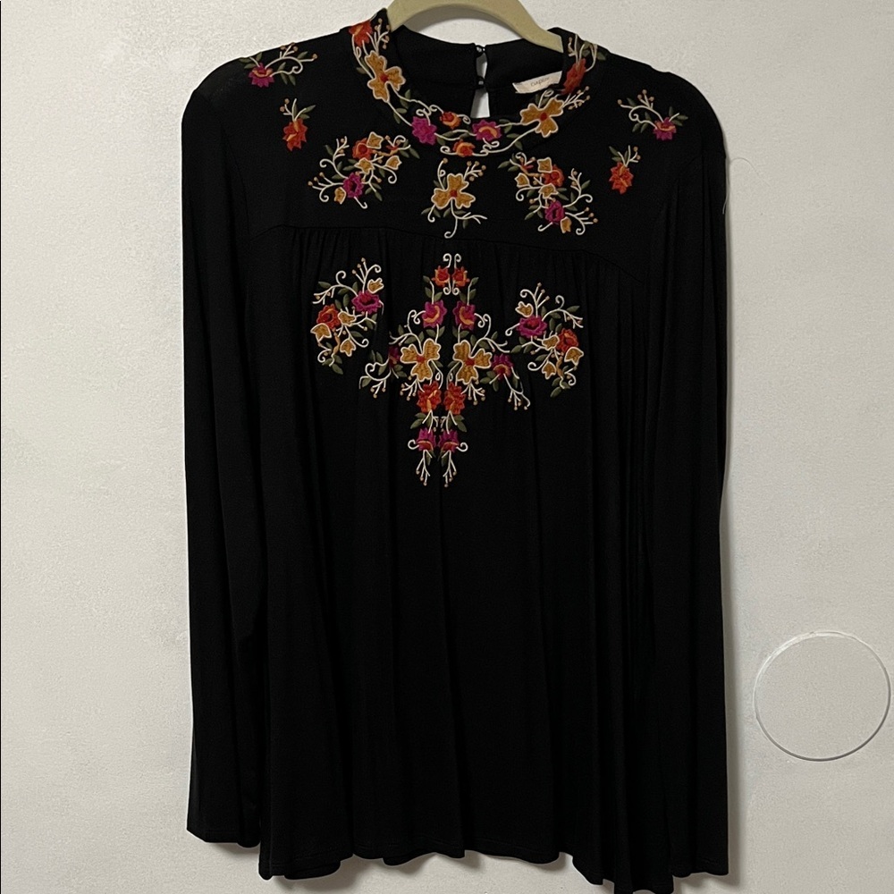 Cupio Black Blouse with Colorful Embroidery